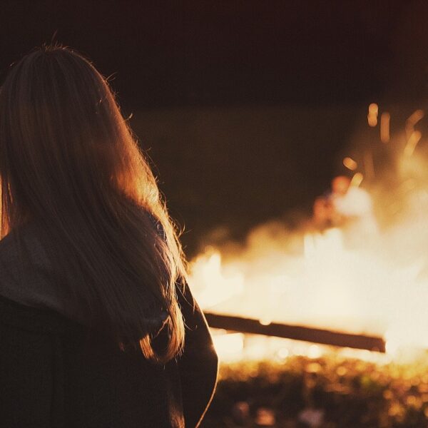 Essential Astrology Rituals to Let Go of the Past